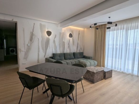 Penthouse premium spatios 120 mp terasa 88 mp etaj 3  zona Lazaret - foto 2
