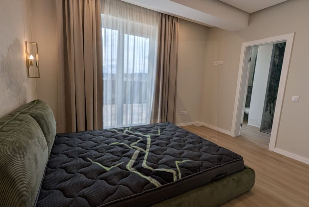 Penthouse premium spatios 120 mp terasa 88 mp etaj 3  zona Lazaret - foto 5