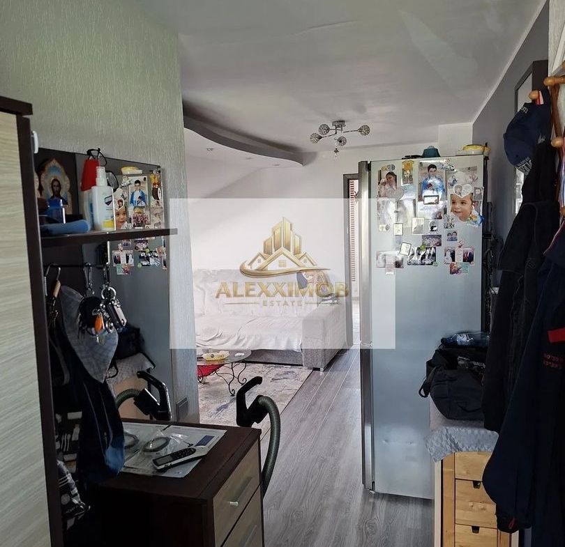 Apartament de Vanzare - 3 Camere - Mansarda vila - 65 MP - foto 6