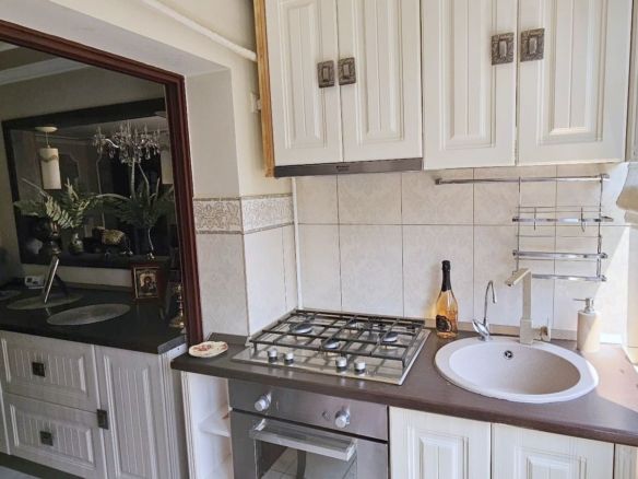 Apartament modern cu 3 camere - de închiriat - zona Siderurgiștilor Vest - foto 3