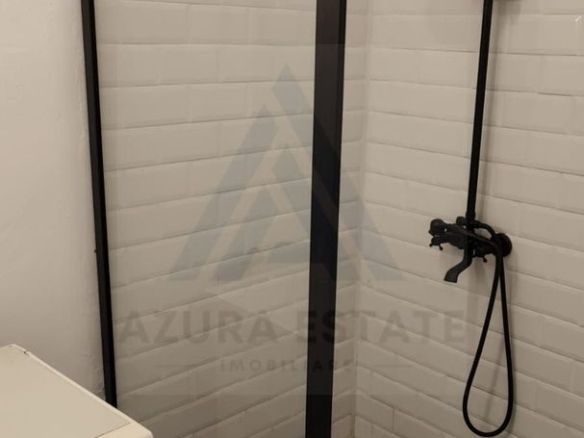 Apartament modern 2 camere 56 mp utili si curte in zona Centrala - foto 3