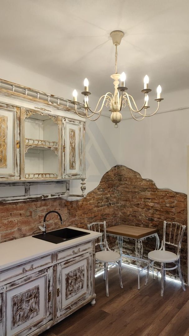 Apartament modern 2 camere 56 mp utili si curte in zona Centrala - foto 6