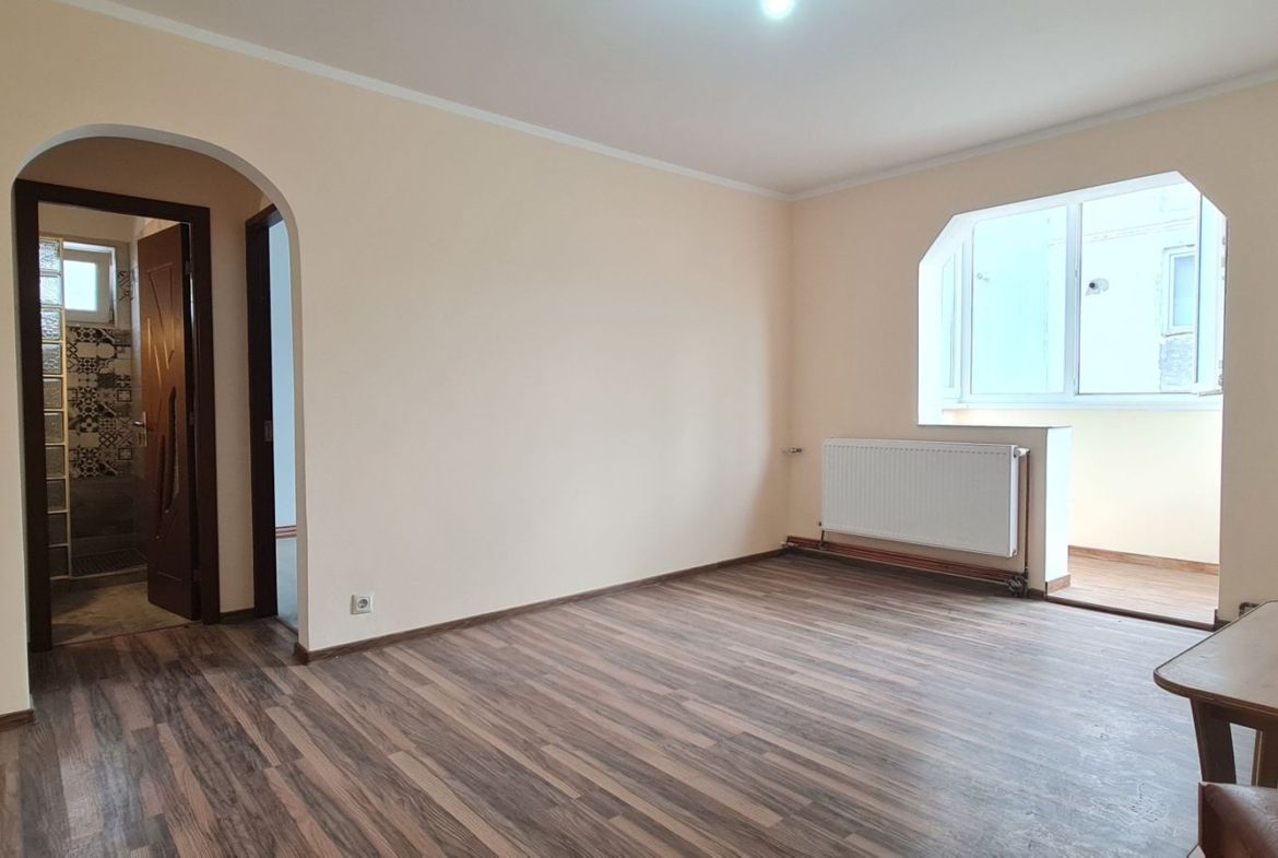Apartament 2 camere Tractorul - foto 2