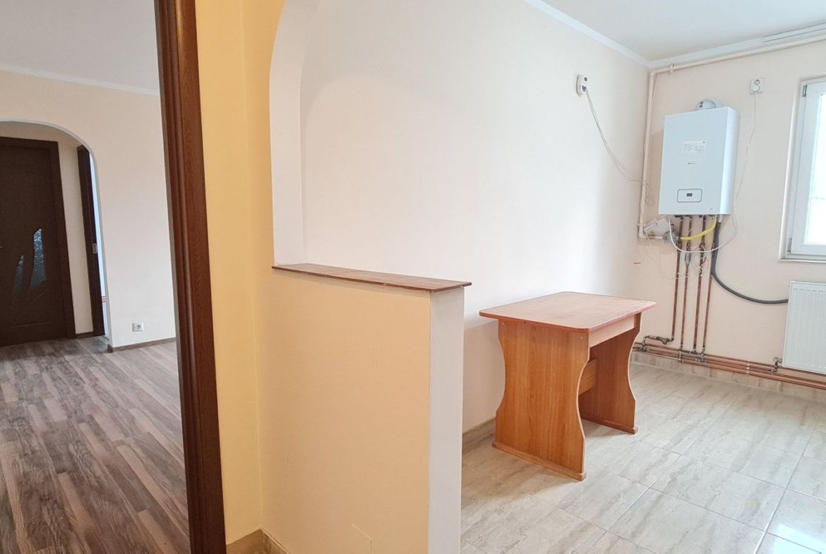 Apartament 2 camere Tractorul - foto 6