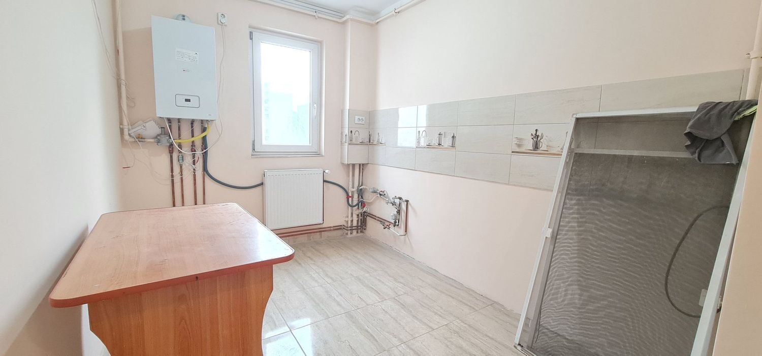Apartament 2 camere Tractorul - foto 7 Apartament 2 camere Tractorul - foto 7