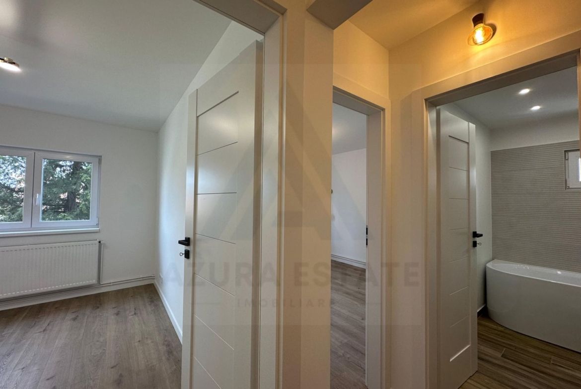 Apartament 3 camere 64 mp utili 2 bai etaj 1 complet renovat Strand