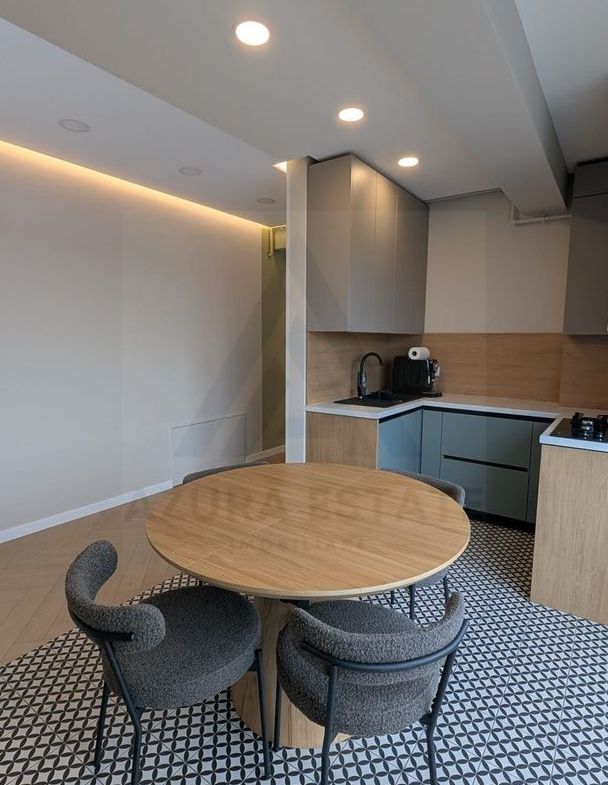 Apartament premium 3 camere parcare subterana etaj 3 zona Strand - foto 3