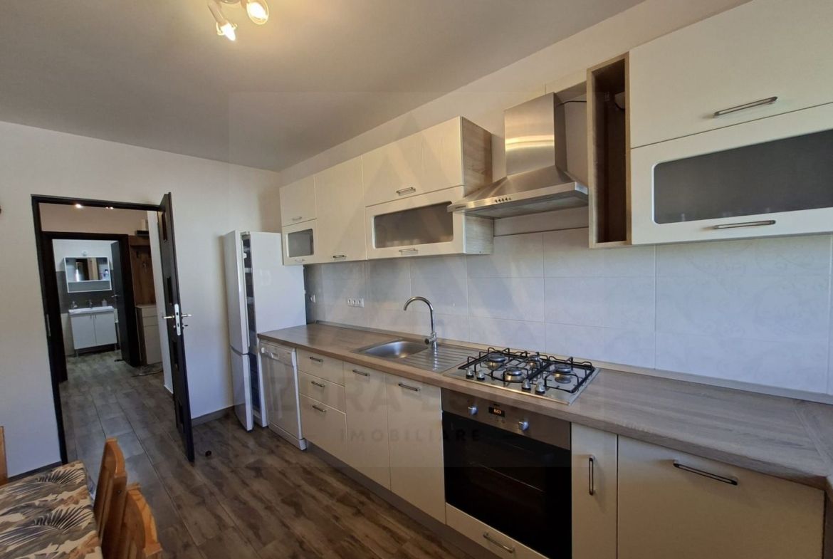 Apartament 76 mp utili 3 camere 2 bai 2 balcoane si pod – Arhitectilor