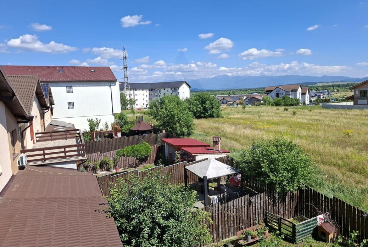 Apartament 76 mp utili 3 camere 2 bai 2 balcoane si pod – Arhitectilor