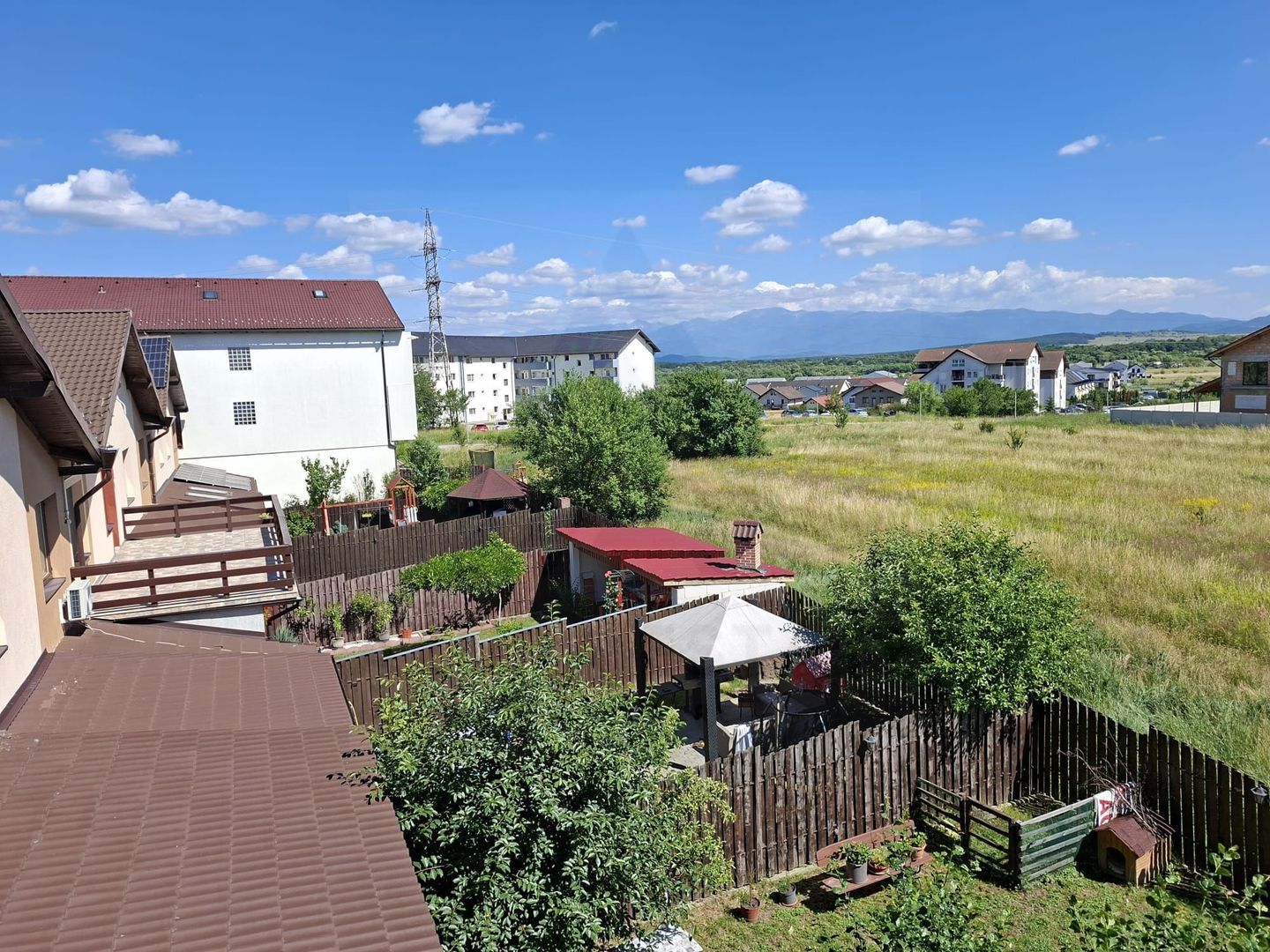 Apartament 76 mp utili 3 camere 2 bai 2 balcoane si pod – Arhitectilor