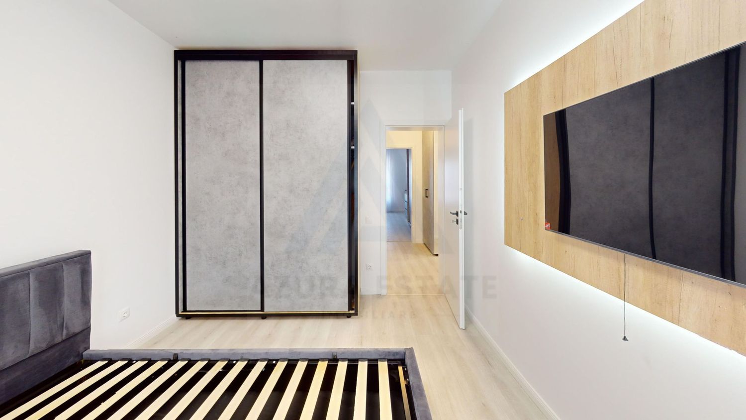 Apartament 3 camere 70 mp utili balcon 8 mp si parcare pe Dna Stanca