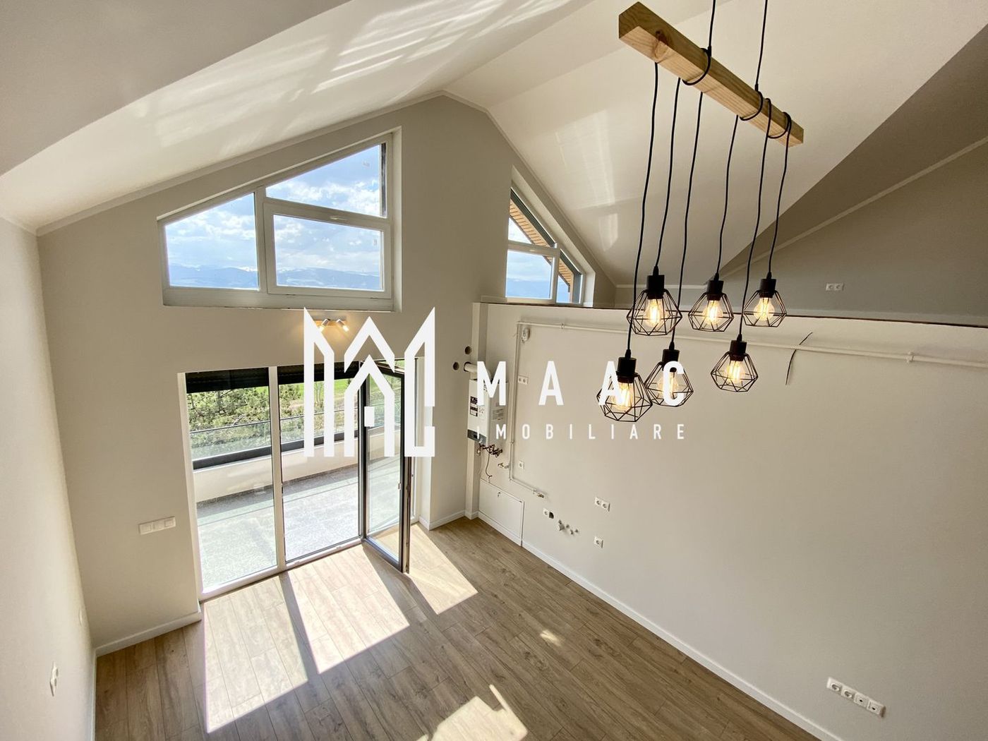 Penthouse premium | 100 mp | Compartimentare practică | Zonă rezidențială - Imagine principala