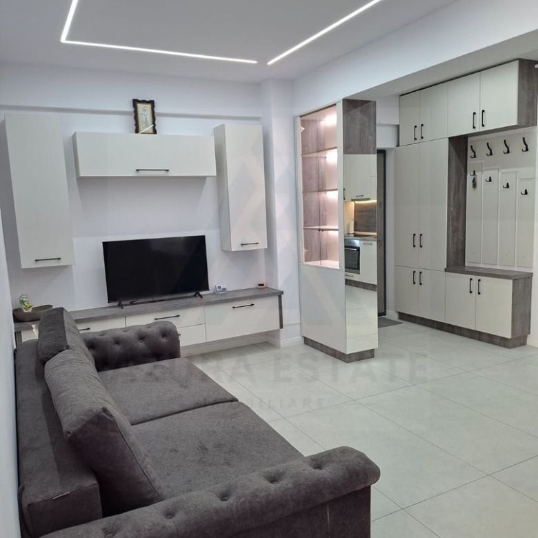 Penthouse cu terasa generoasa 53 mp prima inchiriere Calea Surii Mici - Imagine principala