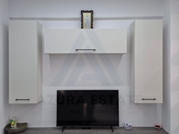 Penthouse cu terasa generoasa 53 mp prima inchiriere Calea Surii Mici - foto 2