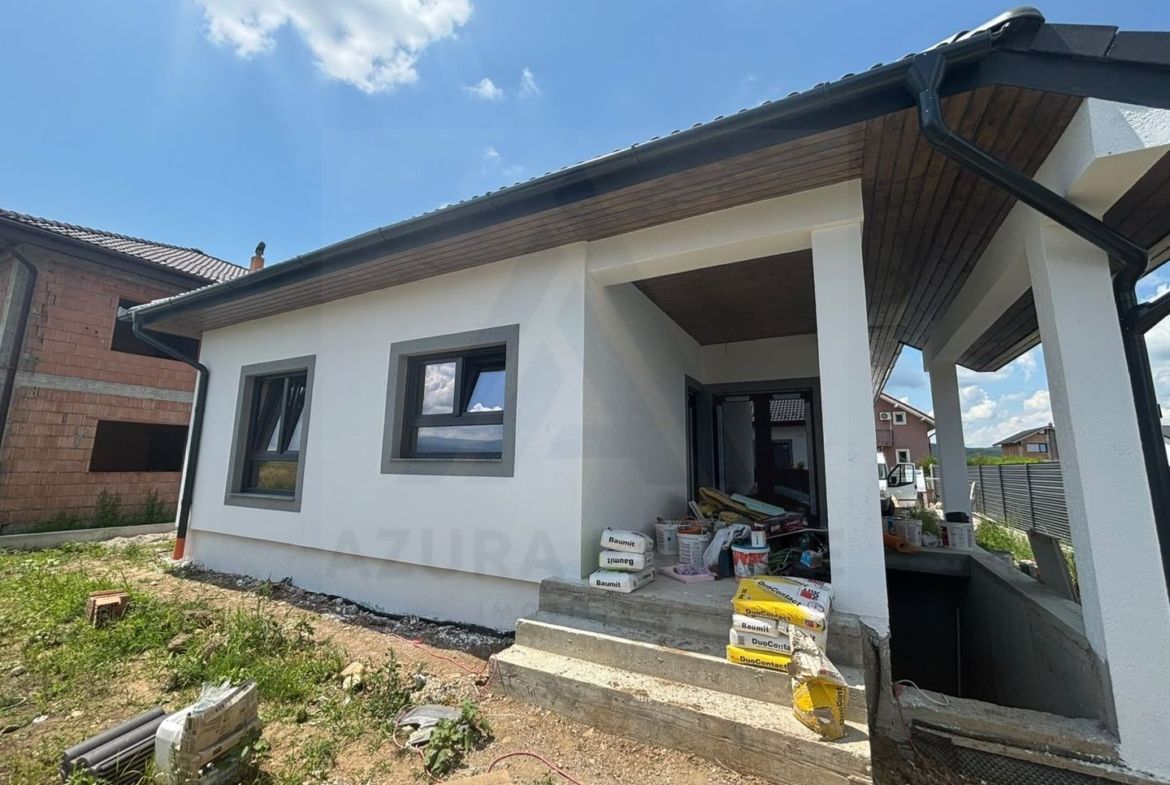 Casa premium pe un singur nivel 4 camere terasa pivnita Cristian - foto 4