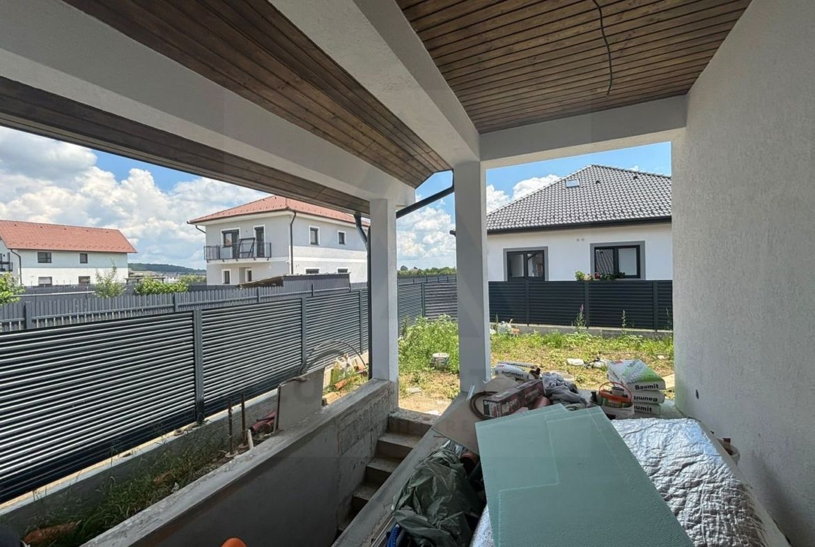 Casa premium pe un singur nivel 4 camere terasa pivnita Cristian - foto 7