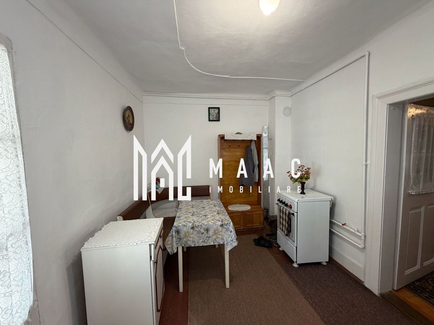 Case de vanzare Sibiu | Casă 3 camere | Gusterița, teren 2381 mp - foto 9