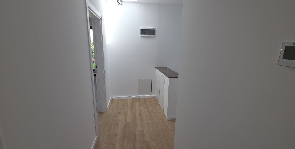 Giulesti  duplex P+1 4 camere de vanzare - foto 10