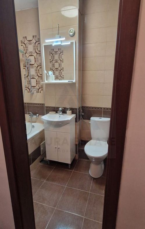 Apartament cu 2 camere 65 mp etajul 1 cu balcon in Hipodrom III