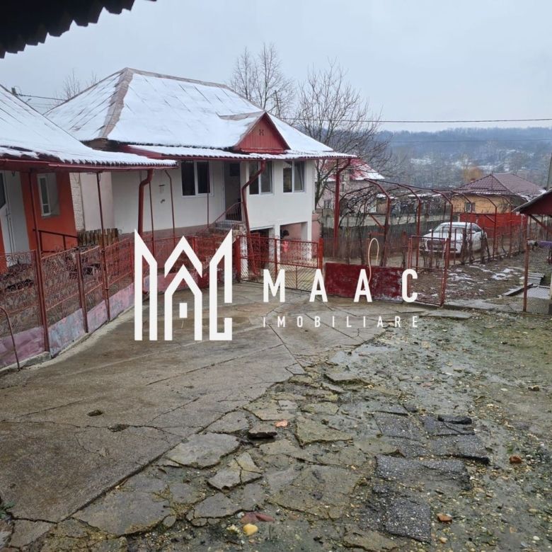 Proprietate cu două case| Comuna Fartatesti - Imagine principala