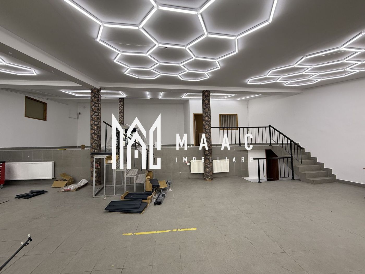 Spatiu comercial | La strada | 200 MP | Teren 300MP | Vestem - Imagine principala