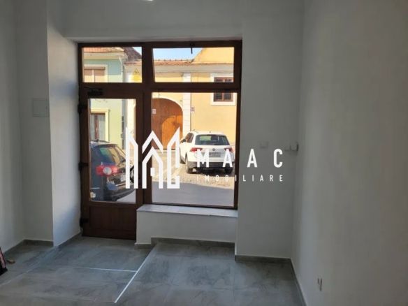 Spatiu comercial | Vitrină | 17 MPU | Orașul de Jos