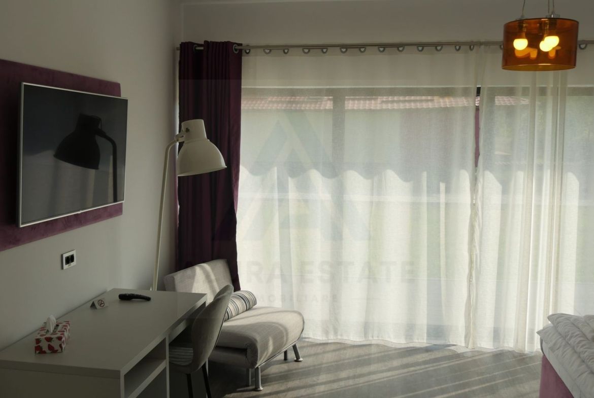 Pensiune PREMIUM 10 camere și Casă Individuală Valea Avrigului 4.600mp - Imagine principala