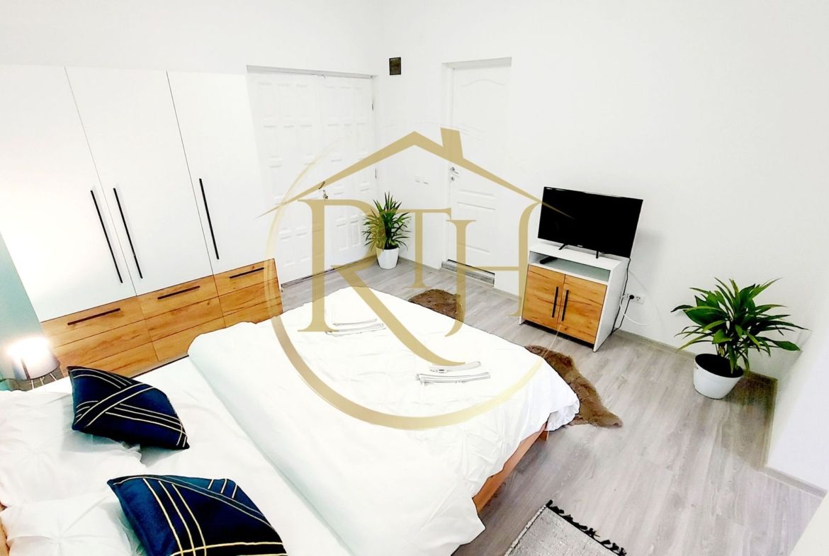 Cazare Clisura Dunarii, Moldova Noua, Apartament 2 camere zona Centrala - foto 3