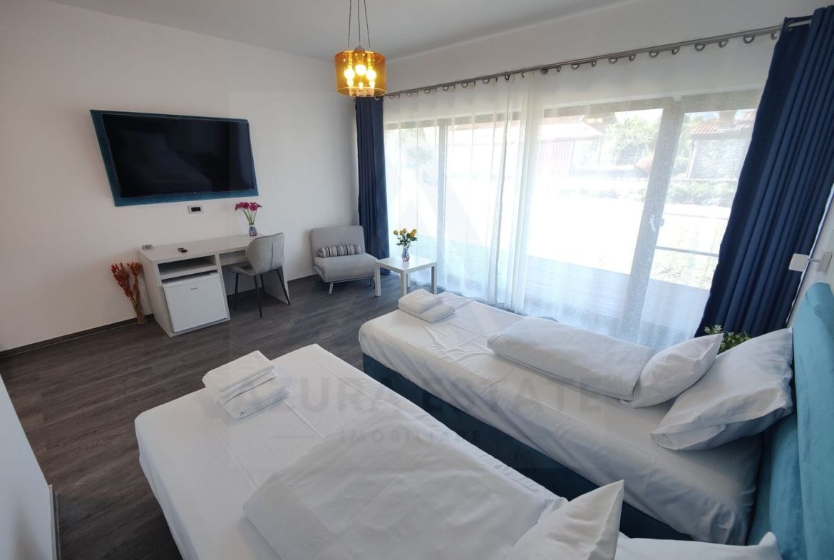 Pensiune PREMIUM 10 camere și Casă Individuală Valea Avrigului 4.600mp - foto 13