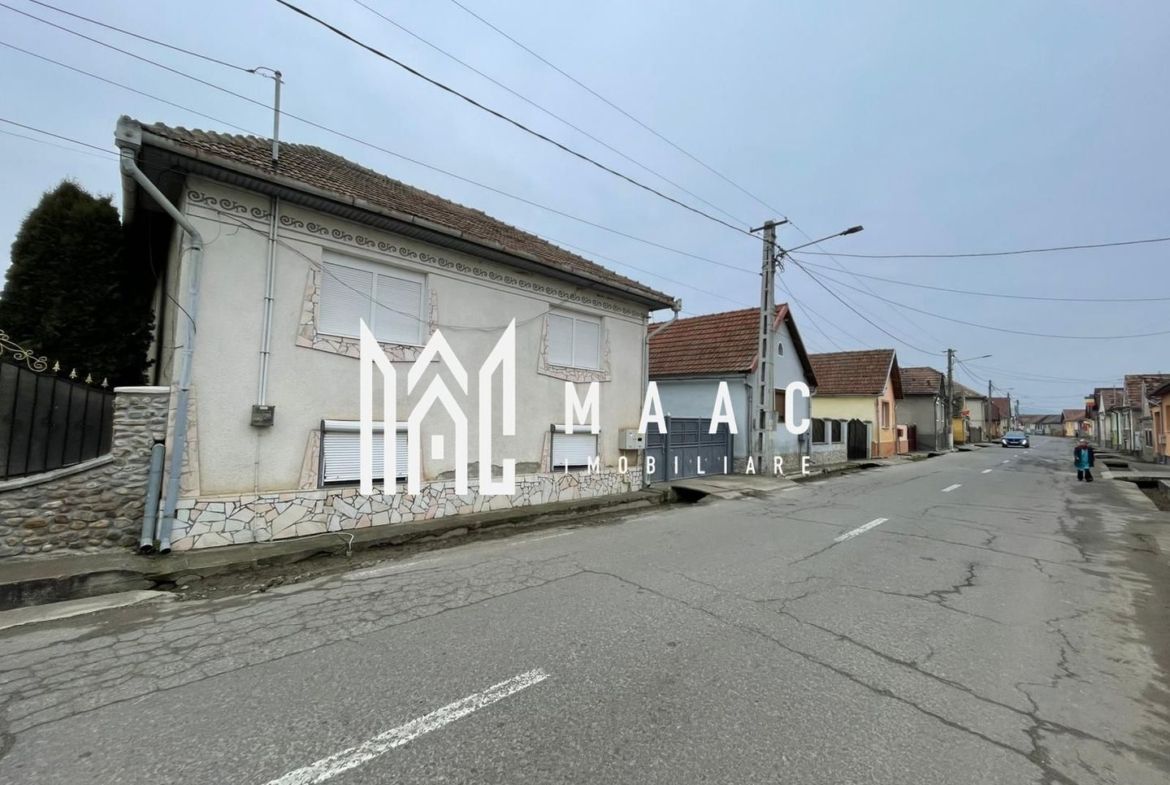 Casă I Teren de 4.500 mp I Anexe I Seica Mare - foto 2