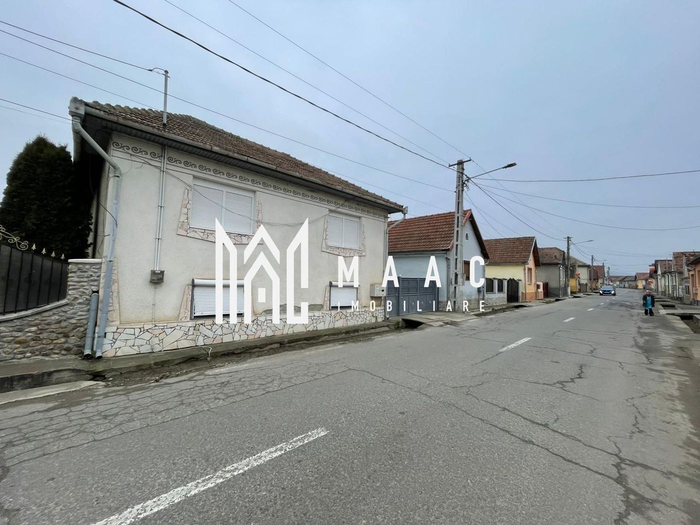 Casă I Teren de 4.500 mp I Anexe I Seica Mare - foto 2 Casă I Teren de 4.500 mp I Anexe I Seica Mare - foto 2