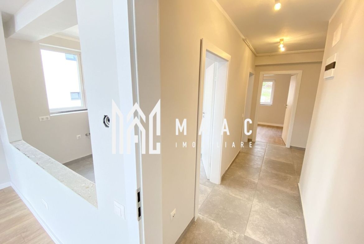 Apartament 4 camere | Balcon | 2 Bai | Parcare - foto 2
