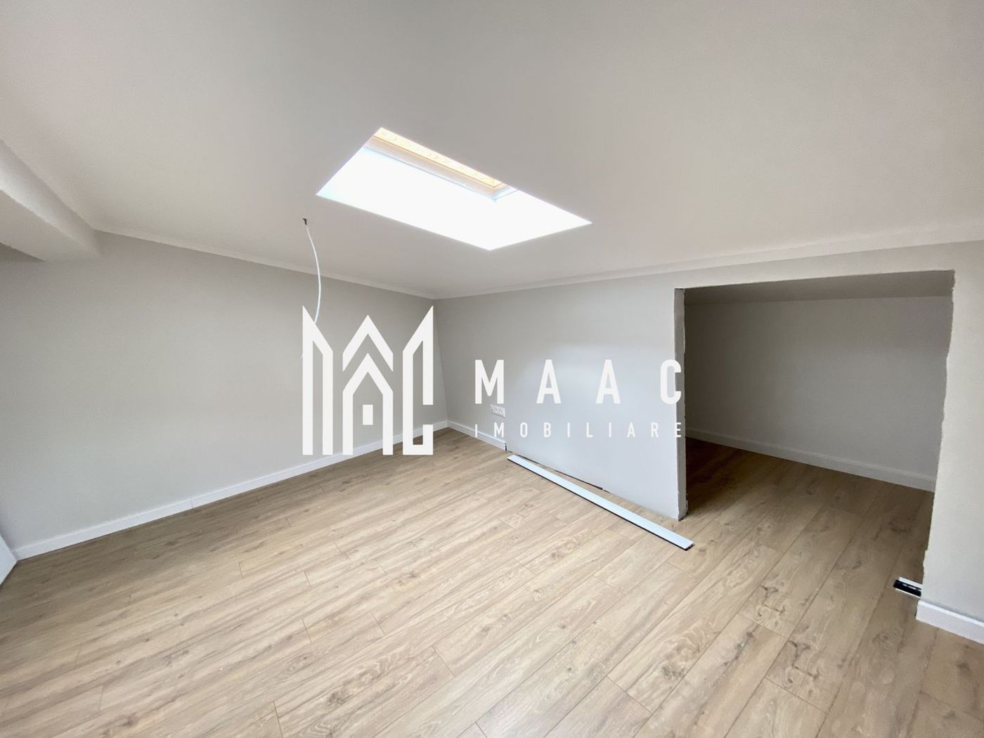 Apartament 4 camere | Balcon | 2 Bai | Parcare - foto 15