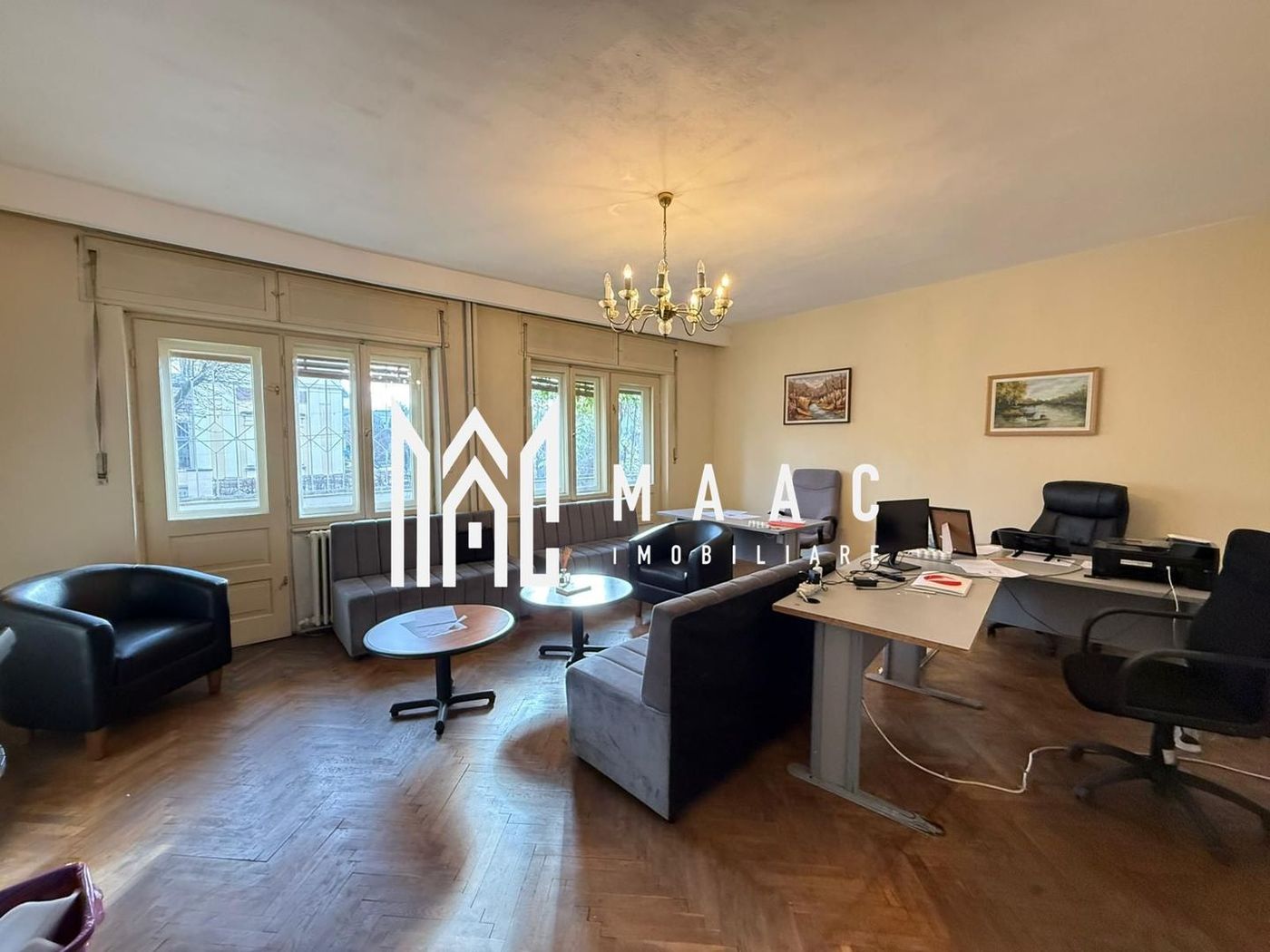 Apartament 3 camere la casa | Garaj | Balcon | Central - Imagine principala