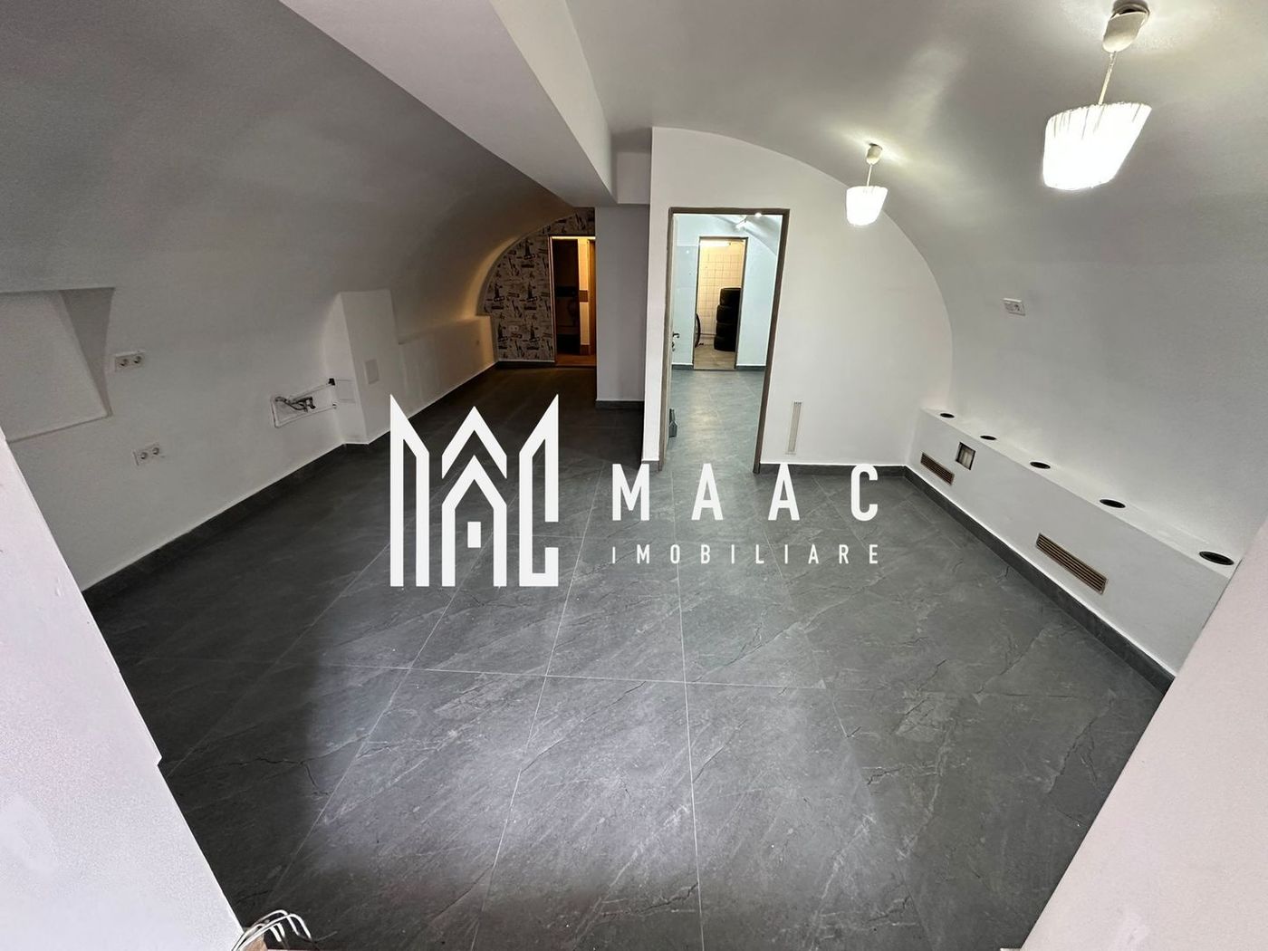 Spațiu comercial I 55 mp I Bucătărie I Gr. Sanitar I Central - Imagine principala