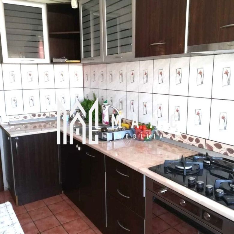 Apartament 3 camere | Decomandat I Trei Stejari - Imagine principala