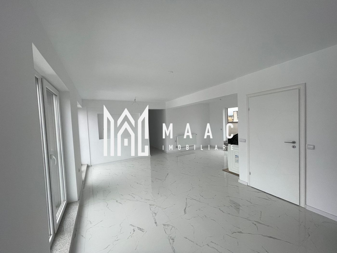 Penthouse 4 Camere Sebes Zona Kogalniceanu - foto 2