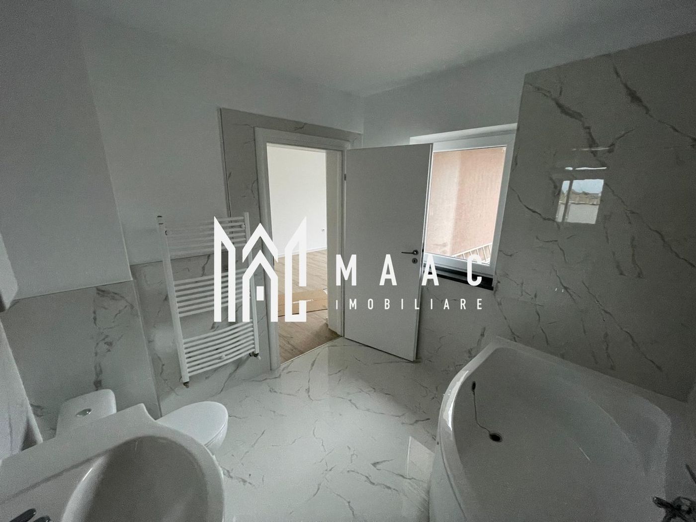 Penthouse 4 Camere Sebes Zona Kogalniceanu - foto 12