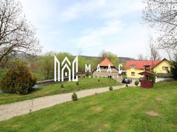 Pensiune | 10 camere | Teren |2.300 Mp