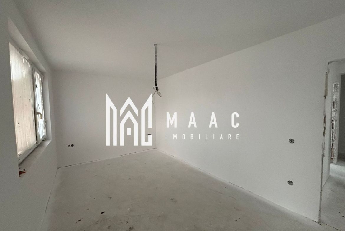Casa Quadruplex | 4 Camere | 110MPU | Curte 60MP | 2 Balcoane - foto 2