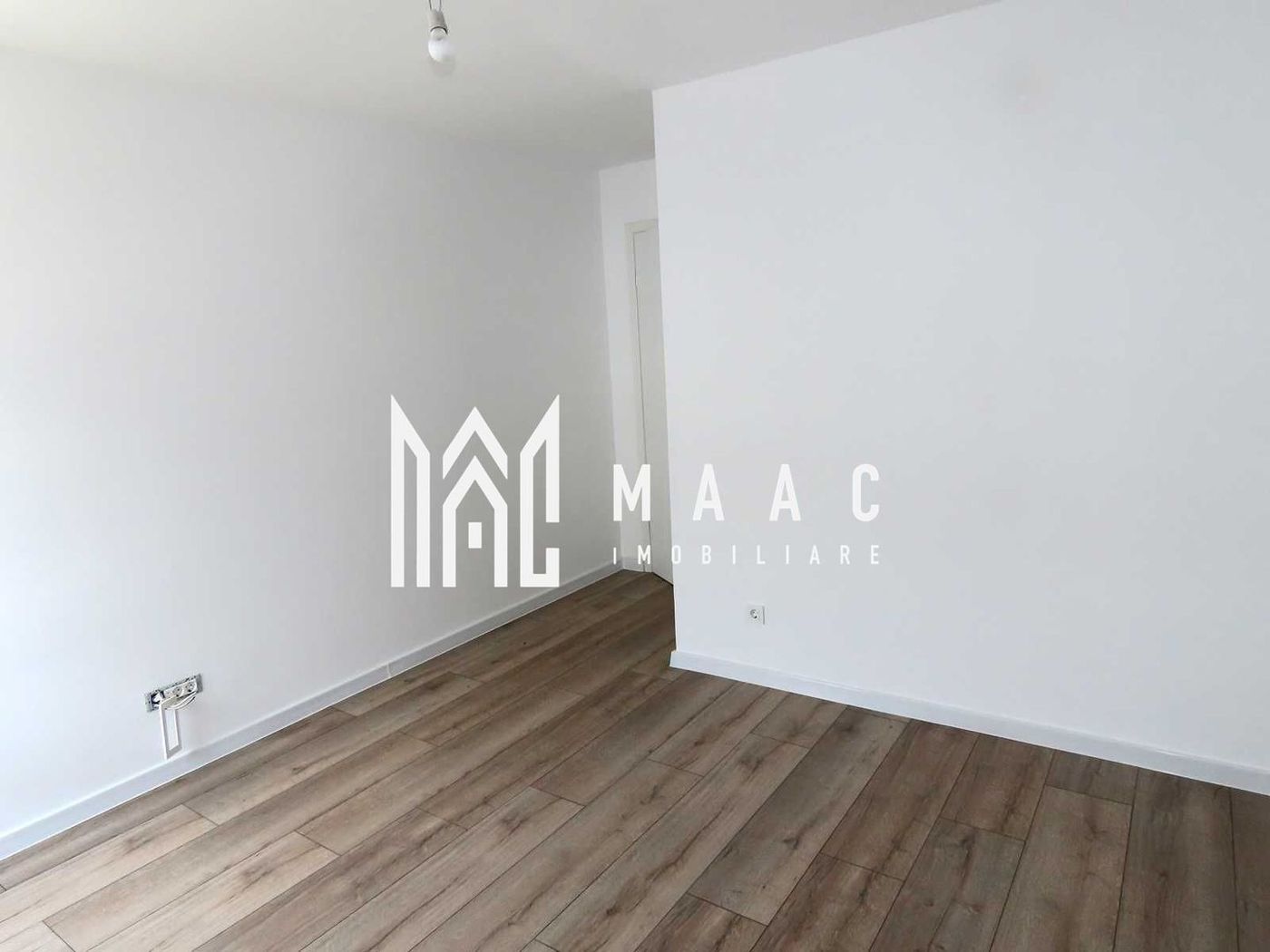 Apartament 4 camere | 105 MPU | Zona Arhitectilor - foto 4