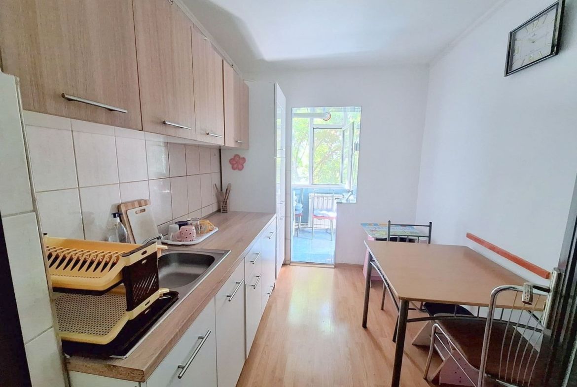 Apartament 2 camere de închiriat – Micro 17 – Mobilat – 350 Euro