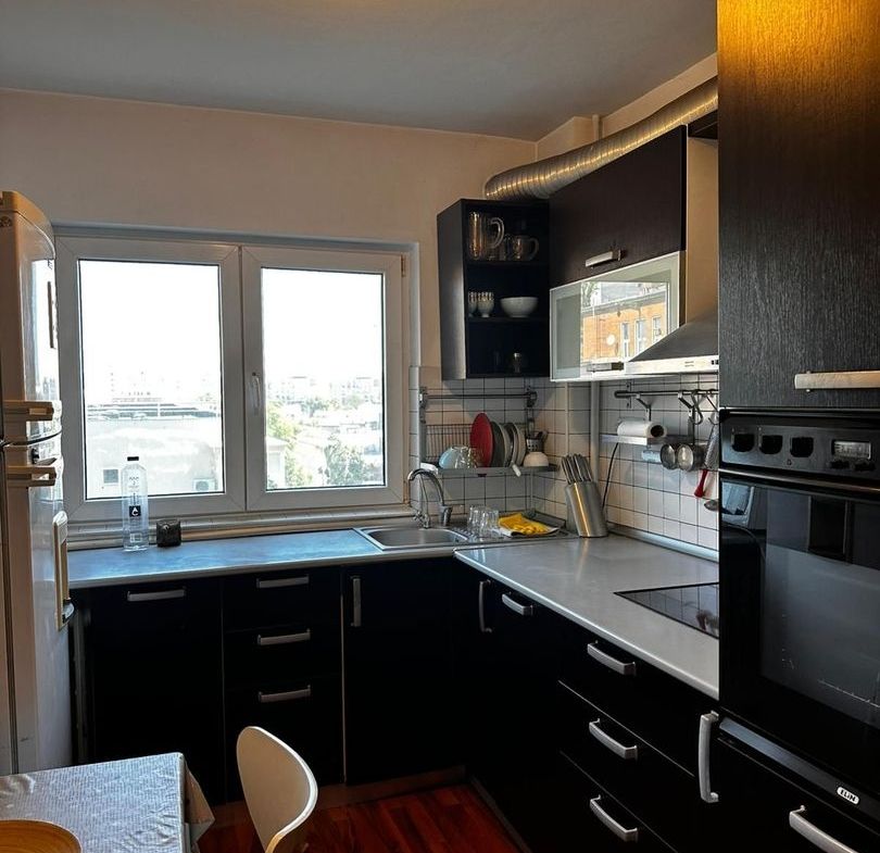 Banu Manta Titulescu apartament 2 camere mobilat de inchiriat - foto 14
