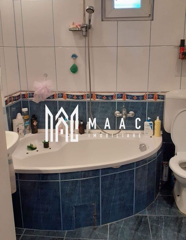 Casă Terezian I Garaj și vecinătate liniștită  I Terezian - foto 4