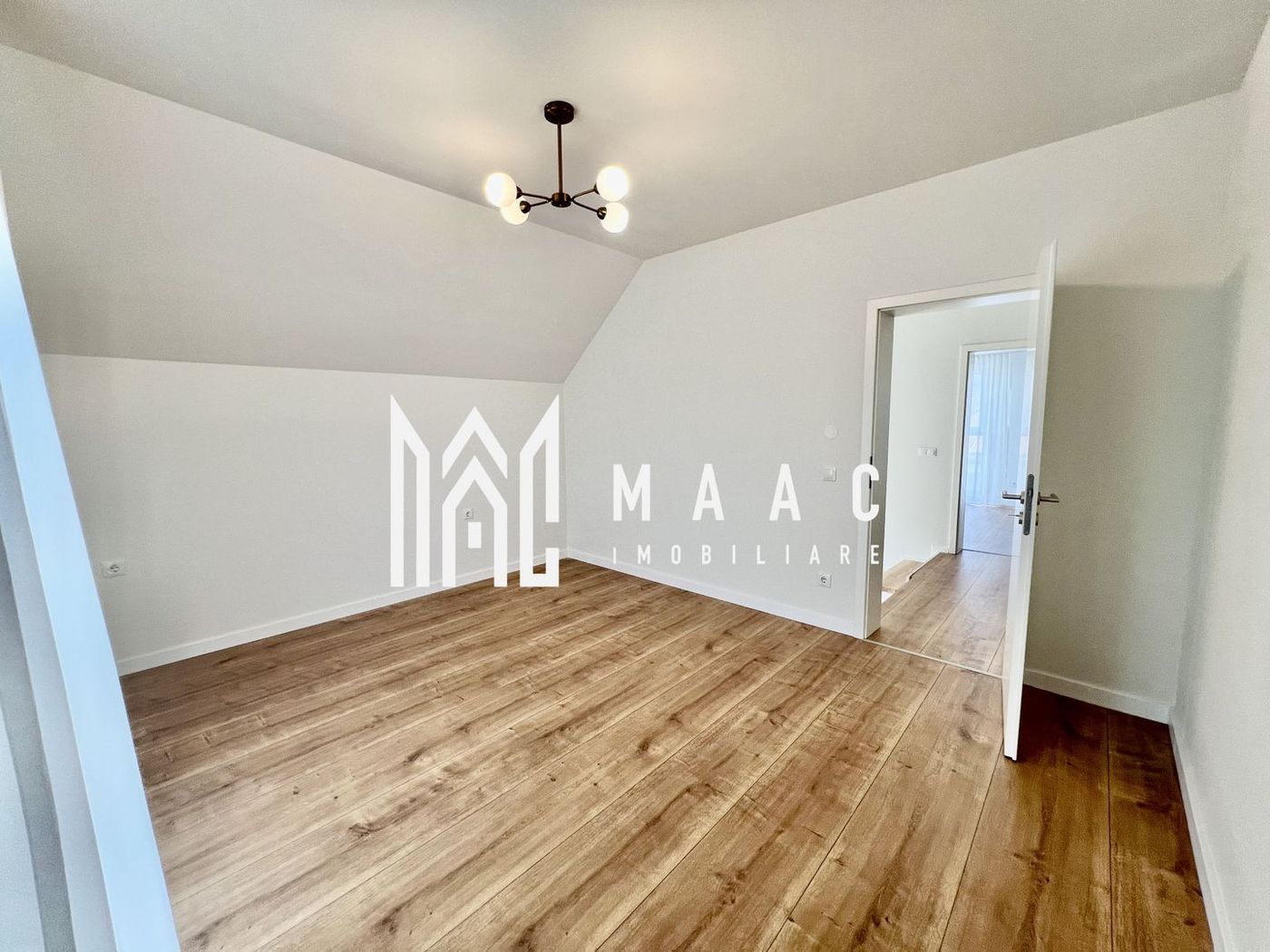 Casă individuală 4 camere | 120 mp utili | Teren 470 mp | Pompă de căldură - foto 12 Casă individuală 4 camere | 120 mp utili | Teren 470 mp | Pompă de căldură - foto 12