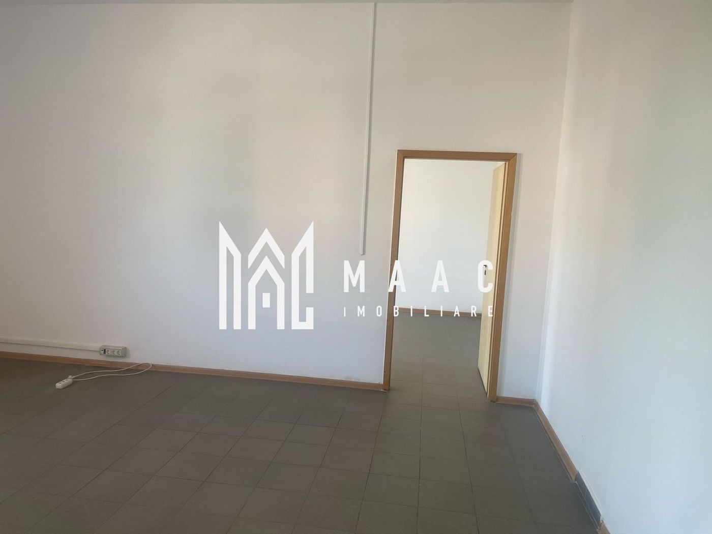 Spațiu comercial | VAD | Expunere | Mediaș - foto 5 Spațiu comercial | VAD | Expunere | Mediaș - foto 5