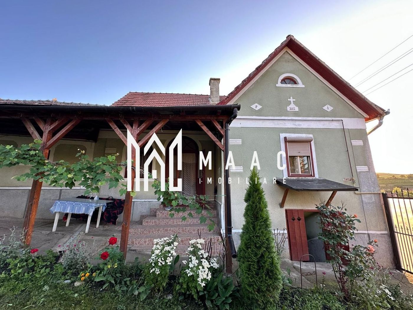 Casă tradițională I 100 mp utili I teren 1830 mp I Armeni I SIBIU - foto 3