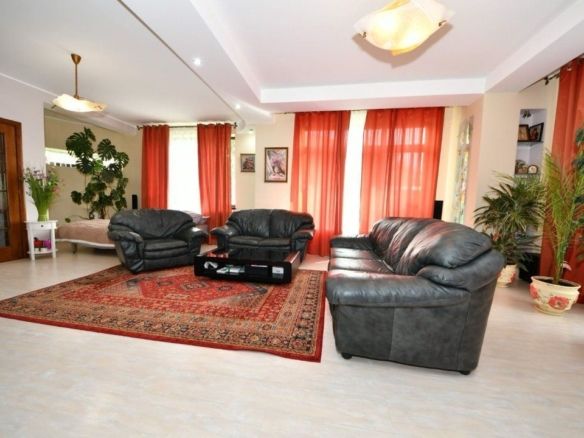 Casa de vanzare – zona Arcasilor, Galati - 280 mp utili - 275000 euro - foto 3