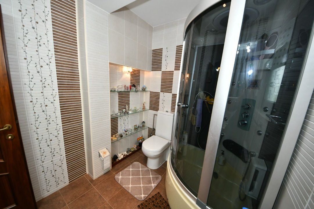 Casa de vanzare – zona Arcasilor, Galati - 280 mp utili - 275000 euro - foto 10