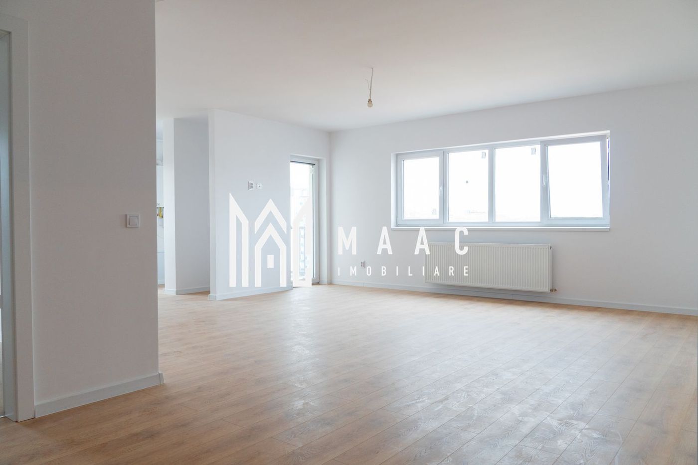 Apartament 4 camere | Etaj 4 | Loc de parcare - Imagine principala